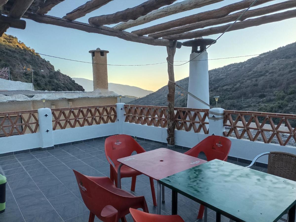 Casa Los Trillizos Pampaneira Extérieur photo
