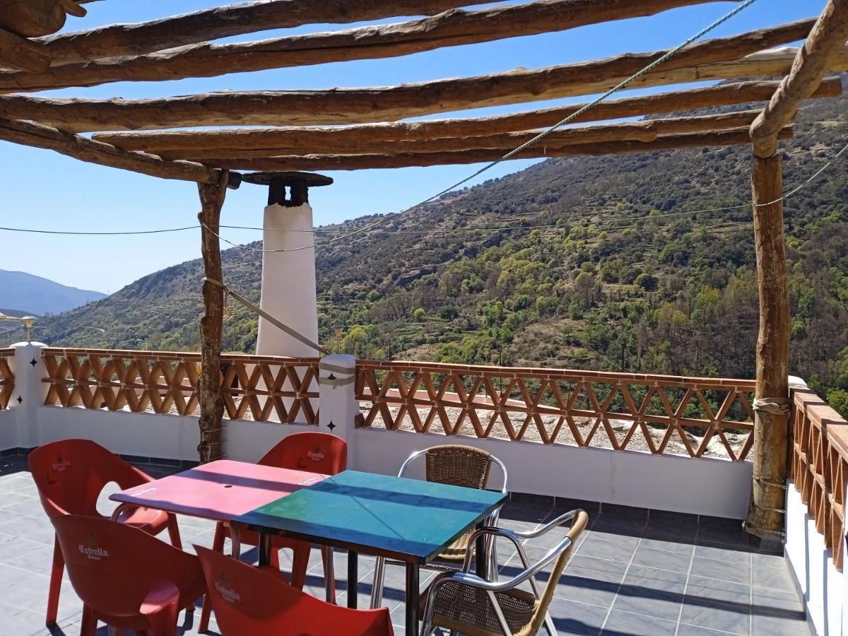 Casa Los Trillizos Pampaneira Extérieur photo
