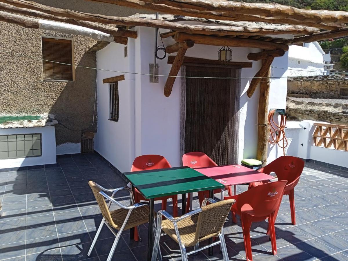 Casa Los Trillizos Pampaneira Extérieur photo